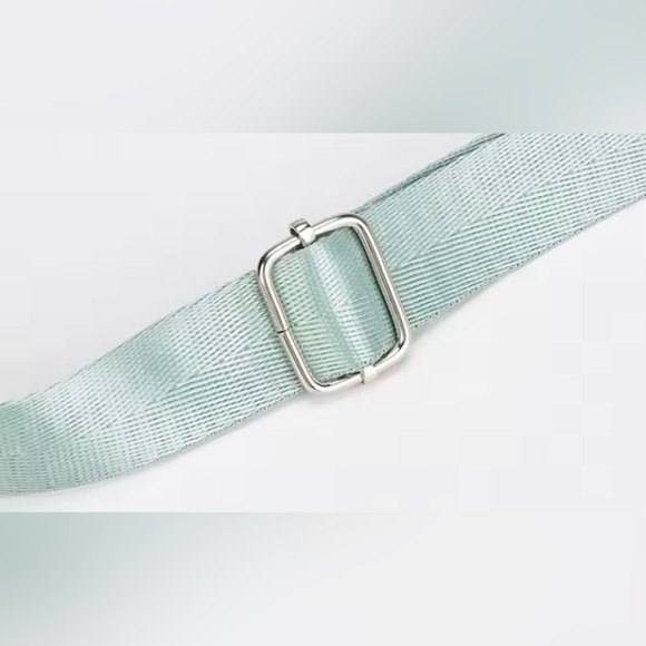 Snoopy Green Crossbody Bag - Picture 10 of 10